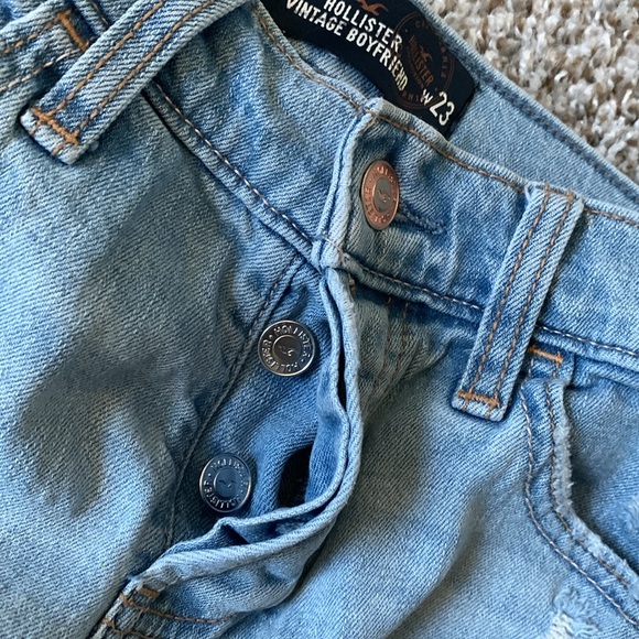 HOLLISTER Boyfriend Jeans Light Wash Low Rise - Picture 5 of 5